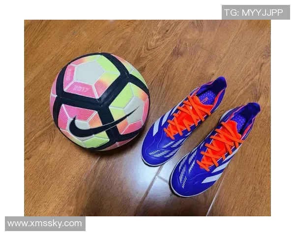 足球明星们的鞋履选择揭秘:哪些品牌和款式最受欢迎 足球明星们的鞋履选择揭秘:哪些品牌和款式最受欢迎