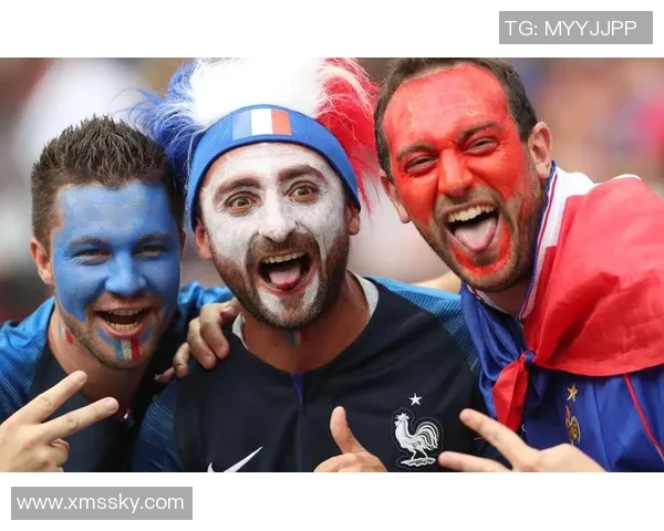 足球明星精彩进球瞬间回顾让你目不暇接的震撼视频合集