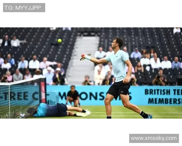 黄娜的足球人生:从草地到赛场的深度对话与心路历程探索 黄娜的足球人生:从草地到赛场的深度对话与心路历程探索